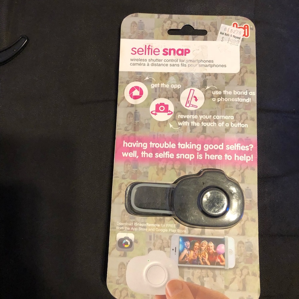Selfie Snap wireless shutter control